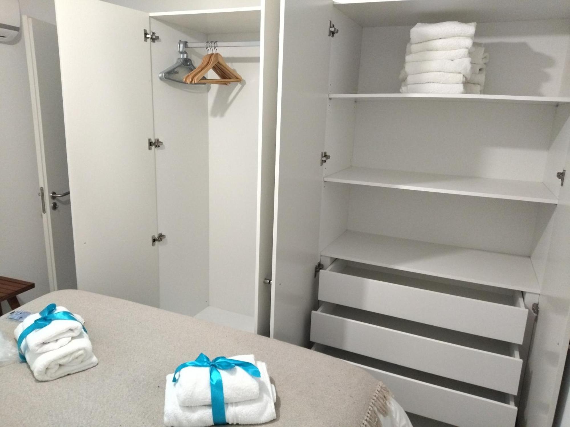 Cais Das Pedras Patio Apartment - With Washer And Dryer Machine Porto Exterior photo